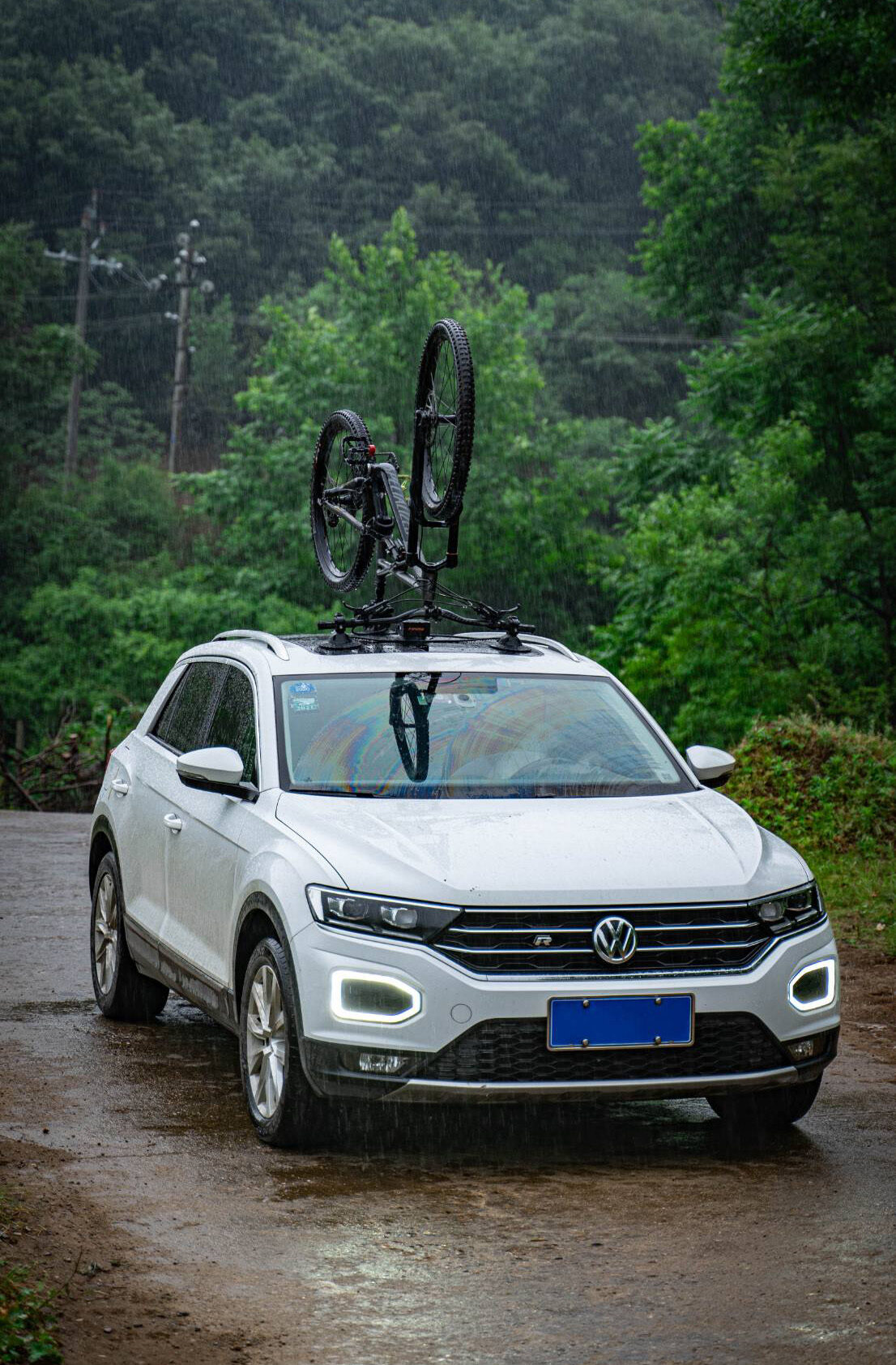T roc bike rack 2025
